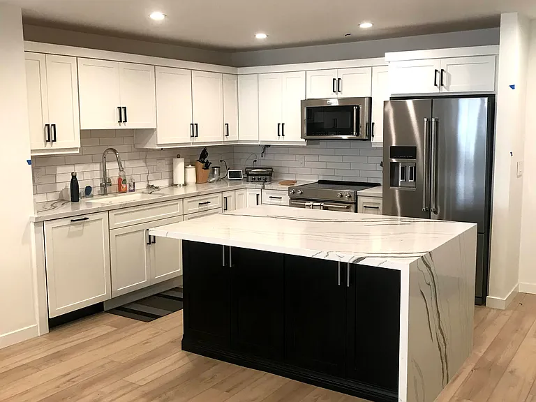 2318 Fox Hills Dr #103 — Photo 1