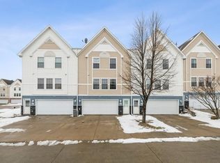 1280 SE Village View Ln, Ankeny, IA 50021