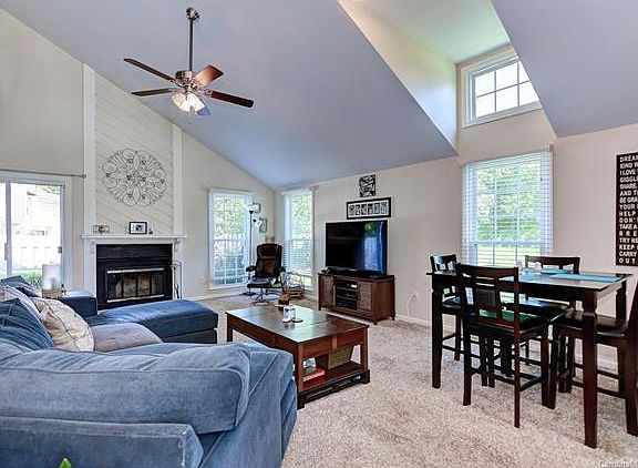 4th image of 6800 Cabot Cir #0
