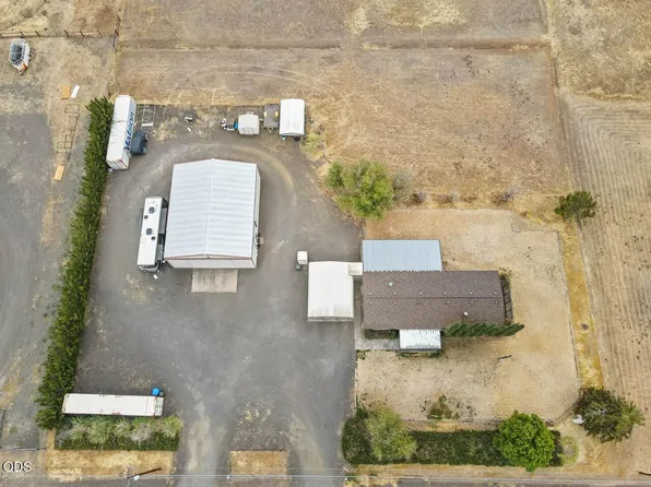 4380 Avenue H, White City, OR 97503