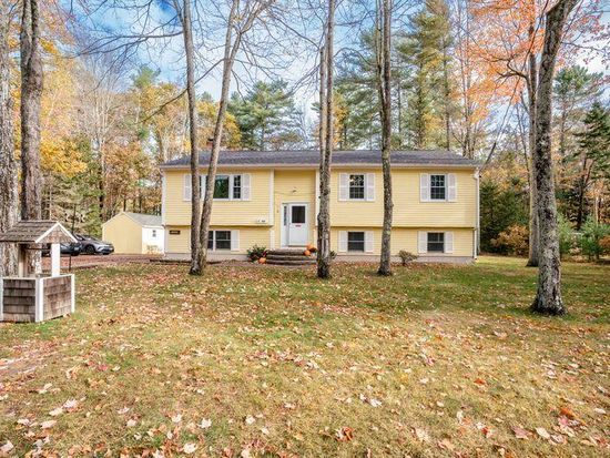 14 Loon Drive, Topsham, ME 04086