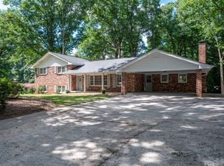 2315 Midvale Cir, Tucker, GA 30084