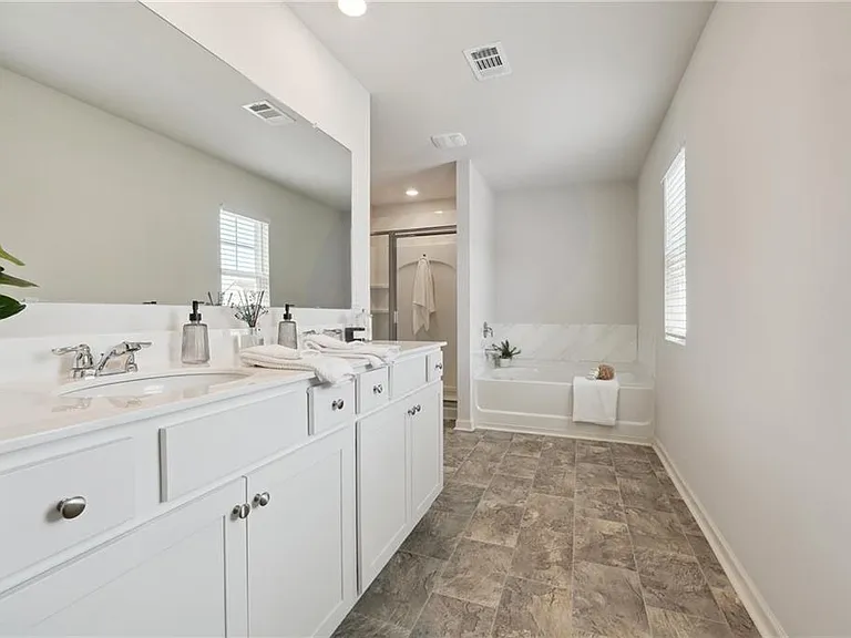 100 Fernbrook Trl — Photo 21