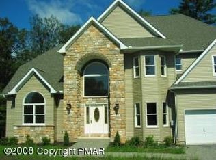 74 Eagle Drive, East Stroudsburg, PA 18301