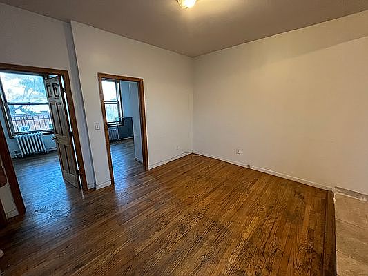 5th image of 24-14 41st St #7