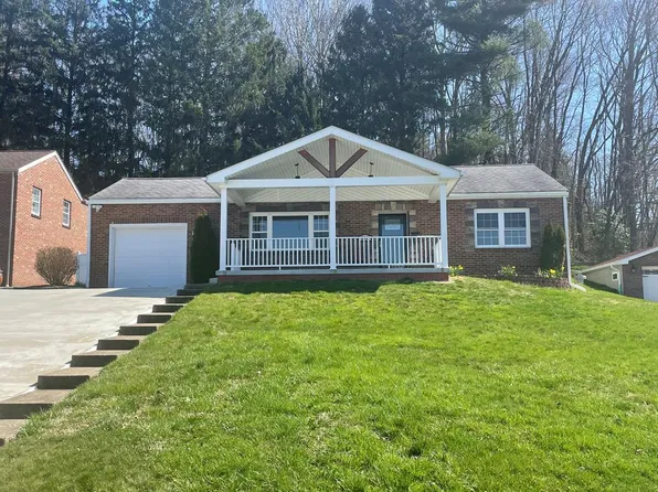 312 Jefferson Ave, Glen Dale, WV 26038
