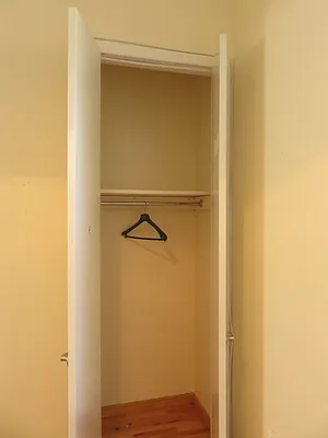 Rented by Rennit Inc. | media 70