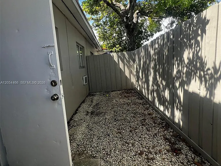 2081 NW 30th St #3 — Photo 4