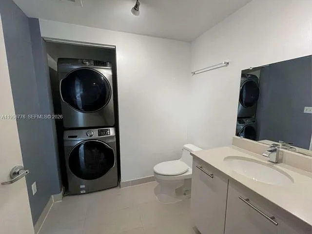 3250 NE 1st Ave #517 — Photo 10