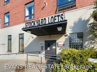 121 Prescott Ave #22, Toronto, ON M6N3G8