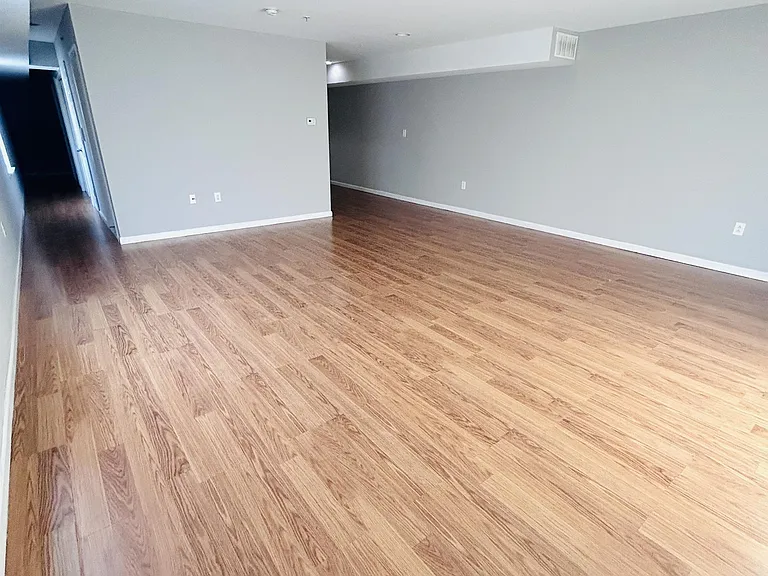 5038 Spruce St #4 — Photo 9