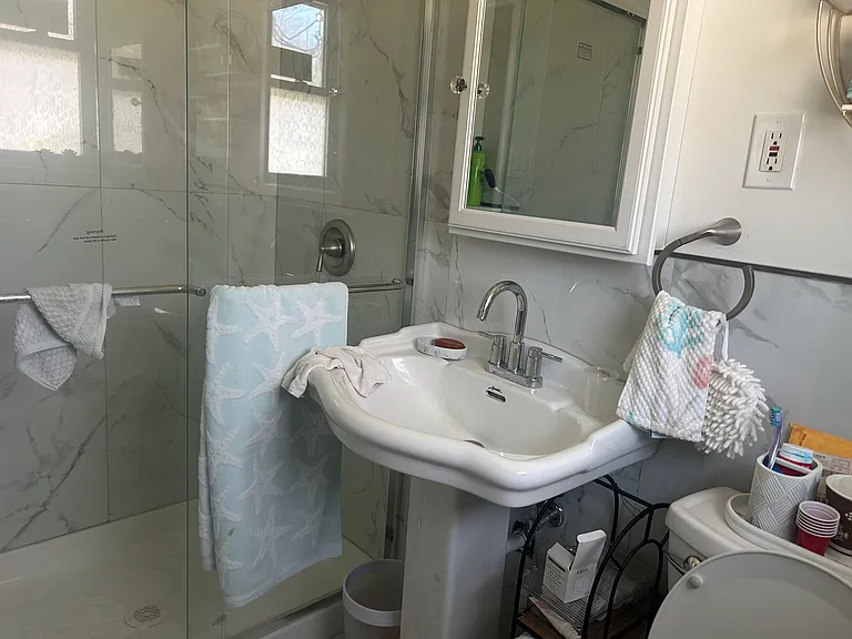 90 Dakota Ave — Photo 14