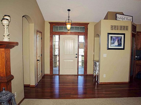 4th image of 1350 N Countrywalk Ct
