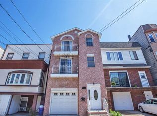 206 Hutton St #1, Jersey City, NJ 07307