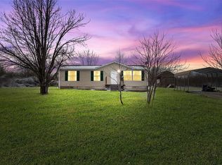 33 Randy Dr, Winfield, MO 63389