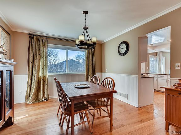 5th image of 10814 Hobbit Ln