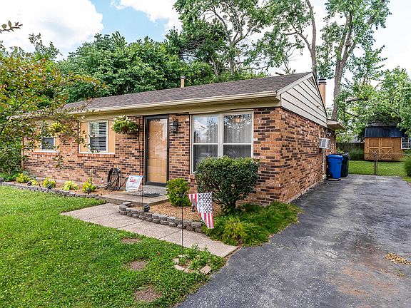 2nd image of 389 Chamberlain Dr