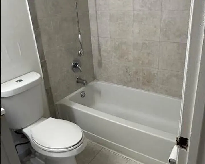1205 Meadows Cir — Photo 9