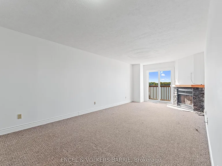 43 Olive Cres #204 — Photo 9
