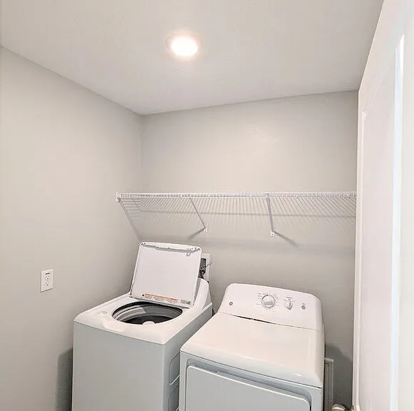 16650 Kingman Reef St — Photo 35