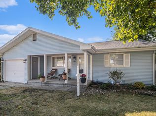707 S Clearview Pl, South Bend, IN 46619