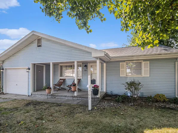 707 S Clearview Pl, South Bend, IN 46619