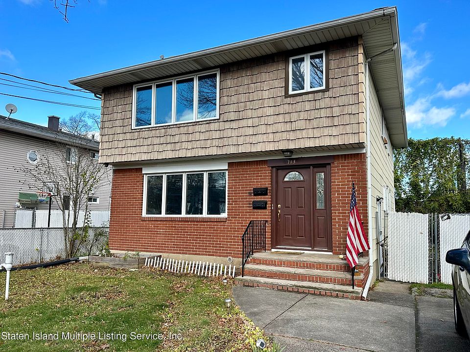 1st image of 713 Tysens Ln