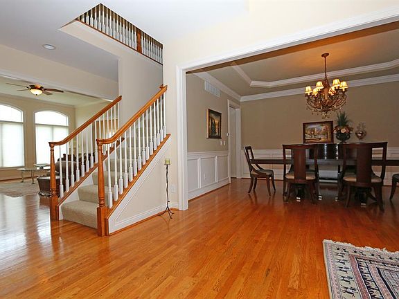 4th image of 3906 Marquis Ln