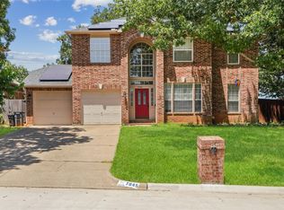 7845 Ember Oaks Dr, North Richland Hills, TX 76182