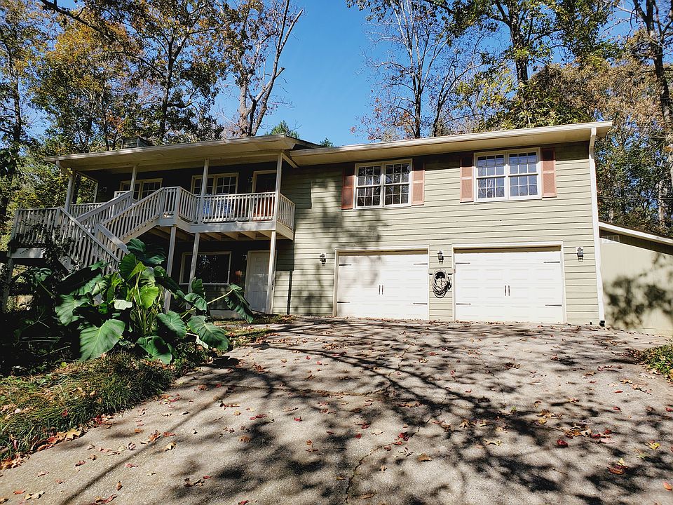 1st image of 421 Riverlake Ct