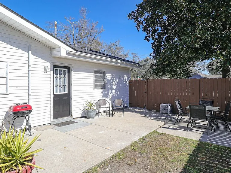 Curcor Dr — Photo 8