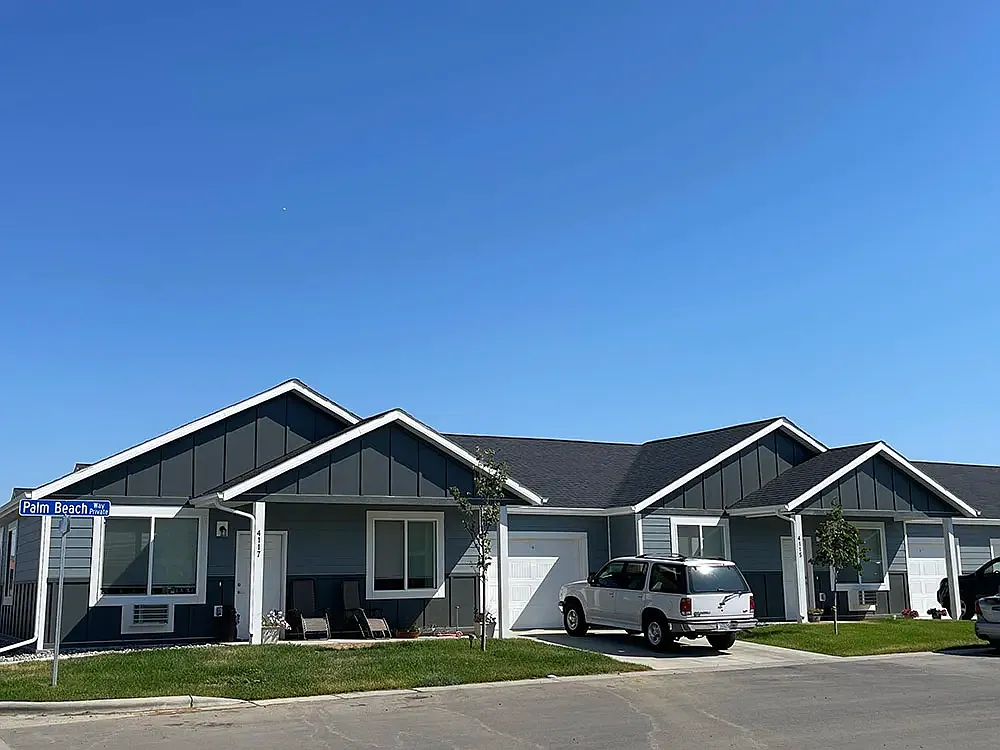 Sapphire Patio Homes Apartments — Photo 3