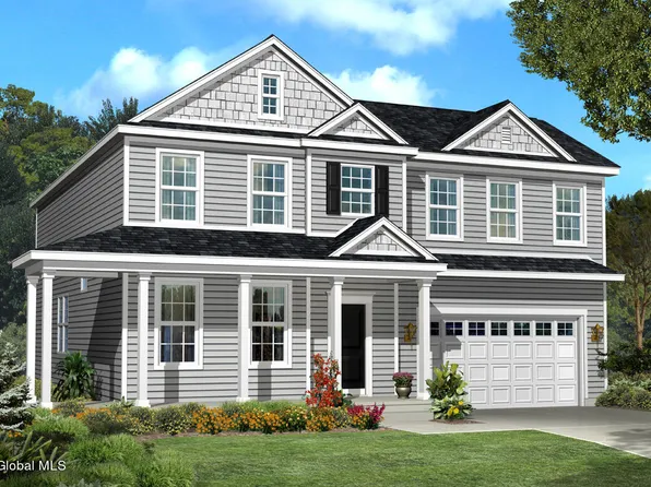 4 Wheatfield Way, Mechanicville, NY 12118