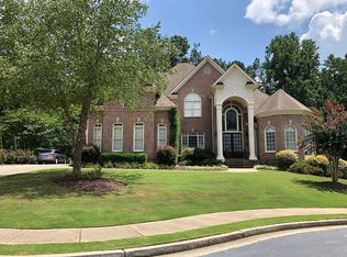 376 Prestbury Ct, Suwanee, GA 30024