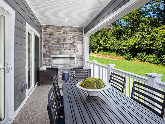 McPherson Grand Main Level Entry