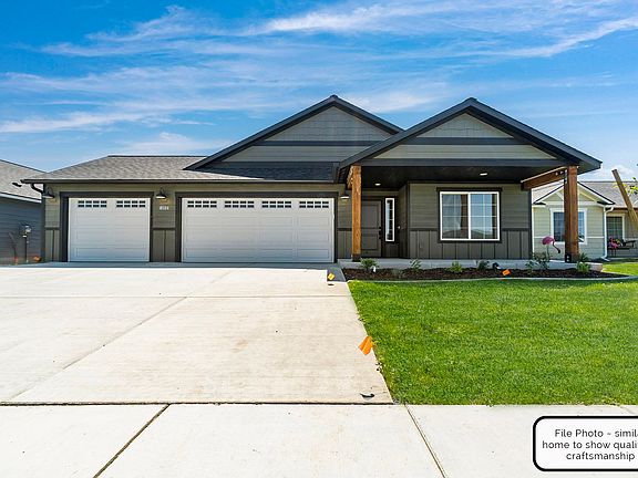 Picture may show options not included in base pricing