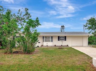 610 Cumberland Rd, Venice, FL 34293