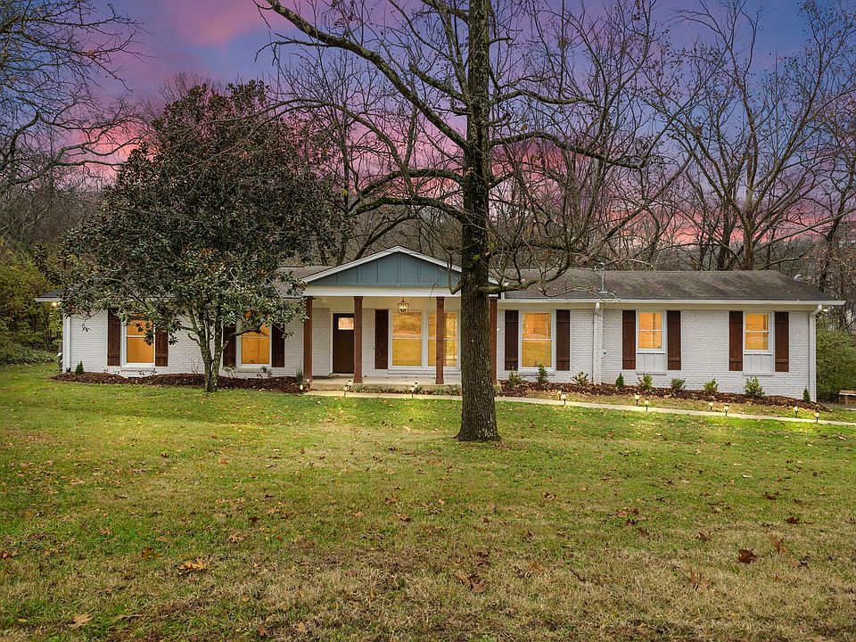 1st image of 782 Rhonda Ln