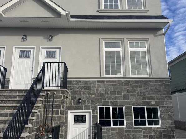 489 Colon Ave, Staten Island, NY 10308
