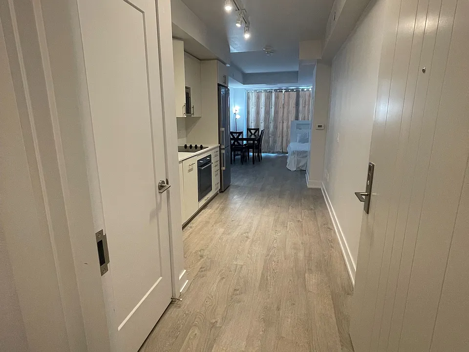 2550 Simcoe St N #506