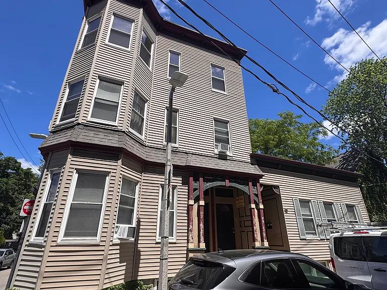 13 Bismarck St #3 — Photo 18