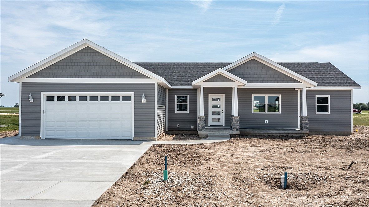 804 S John St, Teutopolis, IL 62467 MLS 6227429 Zillow