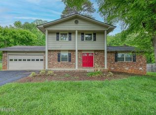 11917 Midhurst Dr, Knoxville, TN 37934