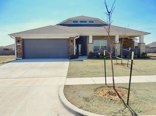 18705 Bajo Dr, Edmond, OK 73012