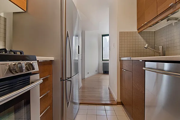 Rented by Town Residential | media 93