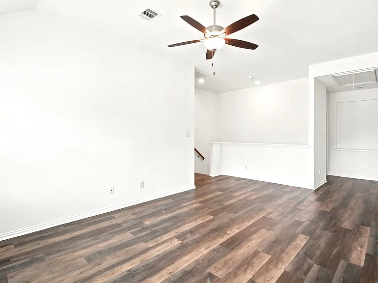 1202 Vilamoura Ct — Photo 24