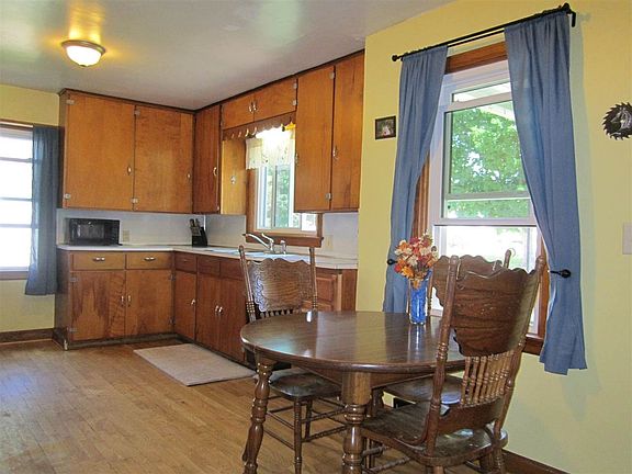 Bright country kitchen