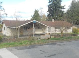 1205 Cedar Ln, Mount Vernon, WA 98273