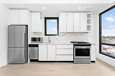 Rented by Tapiro Realty