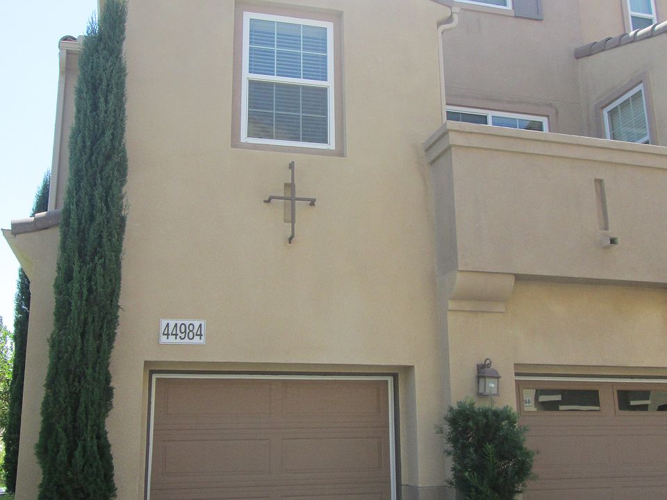 1st image of 44984 Bellflower Ln